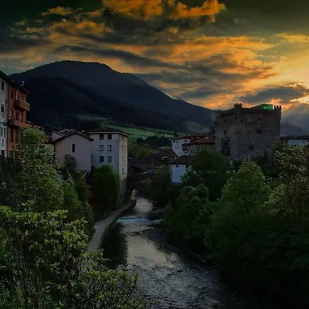 La Hacienda Del Campo * Potes